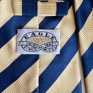 Eagle tie